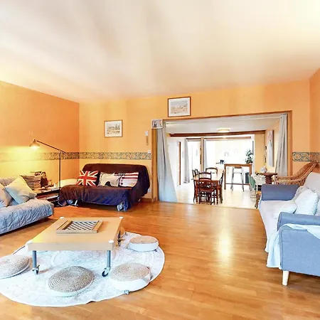 3 Bedroom In * Ault